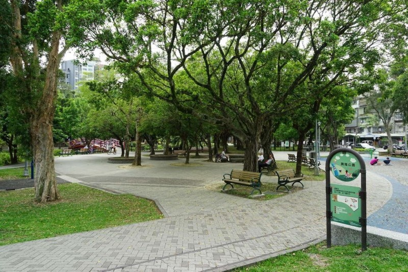 照片標題